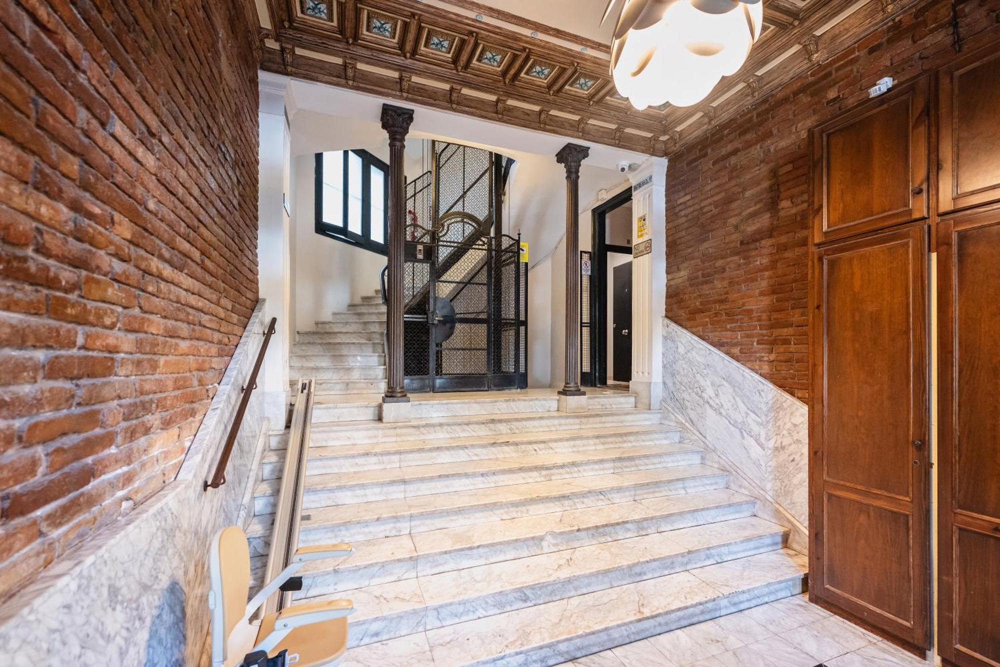 Midtown Luxury Apartments By Sweett — Photos 1